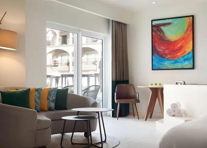 Hyatt Vivid Adult Only 5*